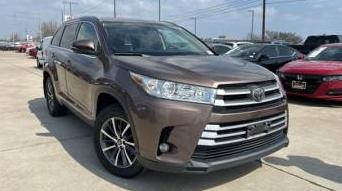 TOYOTA HIGHLANDER 2018 5TDJZRFH9JS808969 image