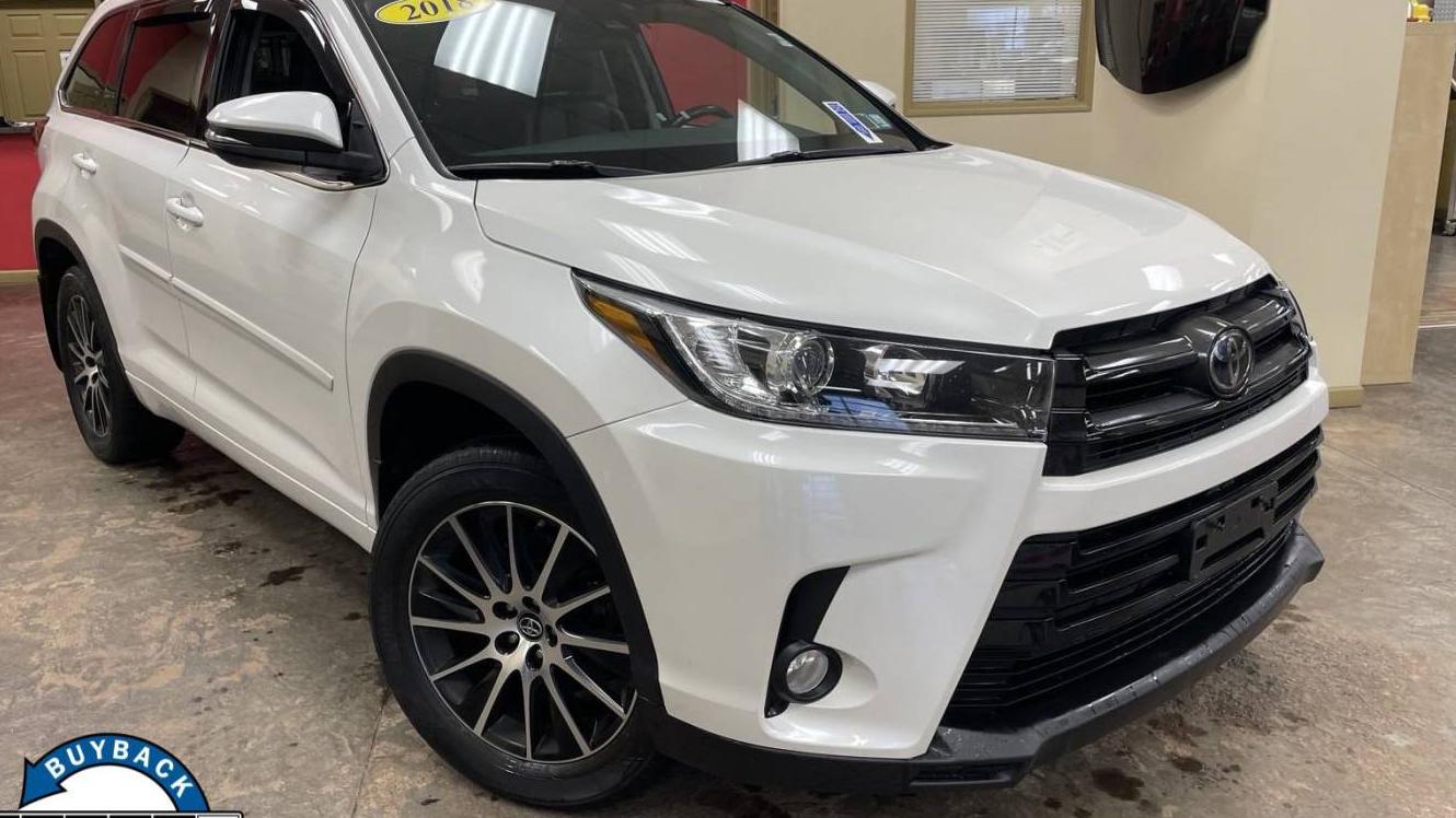 TOYOTA HIGHLANDER 2018 5TDJZRFH1JS561513 image