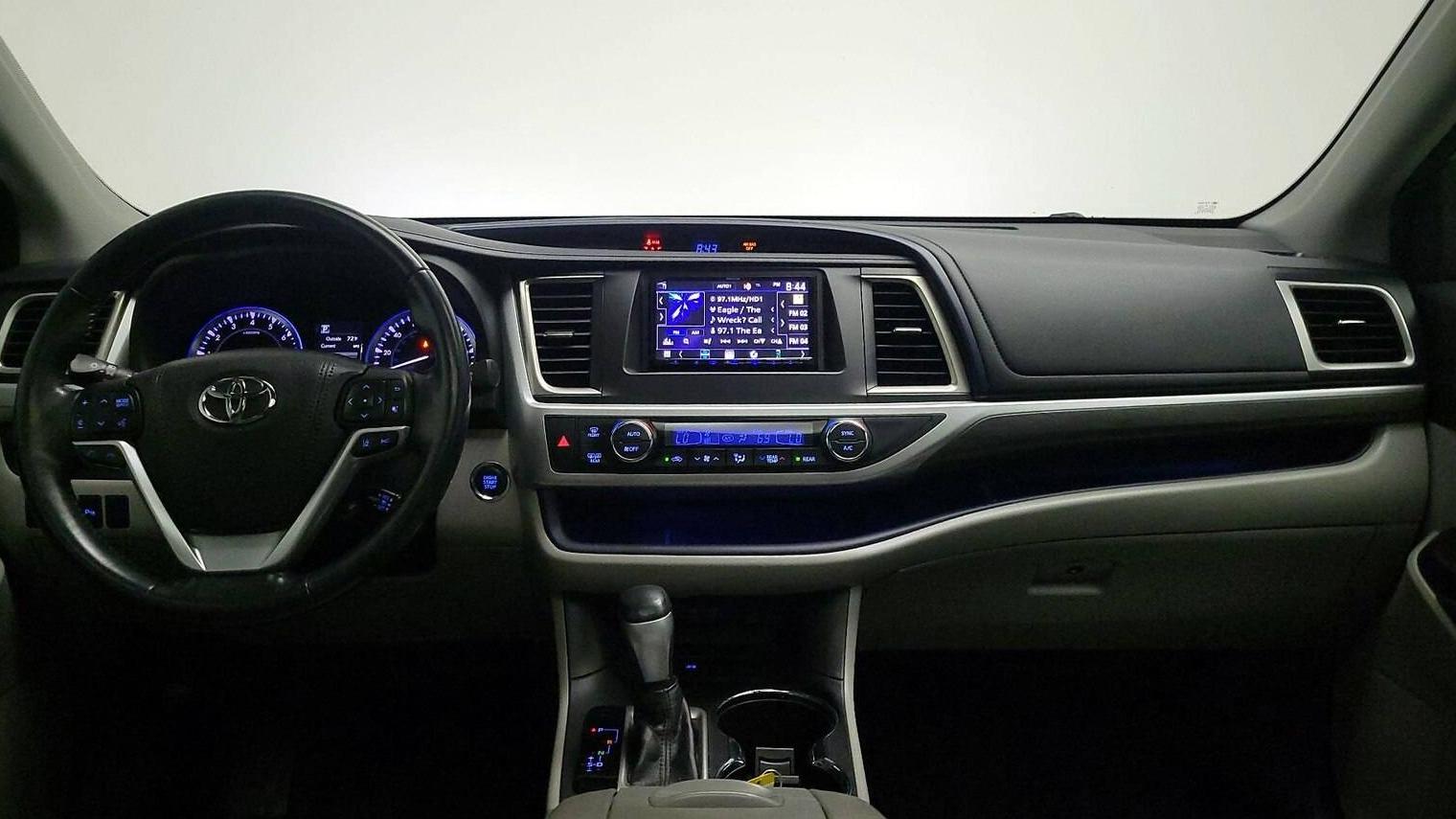 TOYOTA HIGHLANDER 2018 5TDYZRFH0JS236429 image