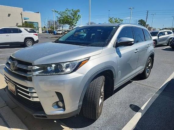 TOYOTA HIGHLANDER 2018 5TDDZRFH3JS872082 image TOYOTA HIGHLANDER 2018 5TDDZRFH3JS872082 image