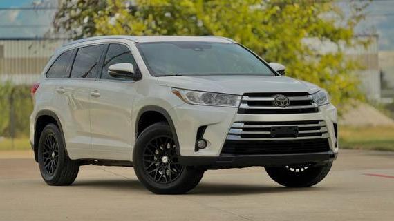 TOYOTA HIGHLANDER 2018 5TDKZRFH7JS537107 image