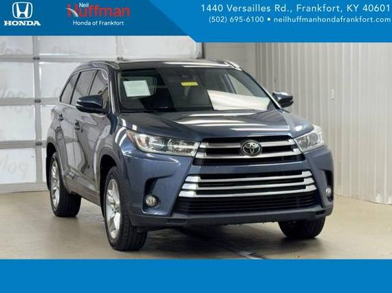 TOYOTA HIGHLANDER 2018 5TDDZRFH9JS813215 image TOYOTA HIGHLANDER 2018 5TDDZRFH9JS813215 image