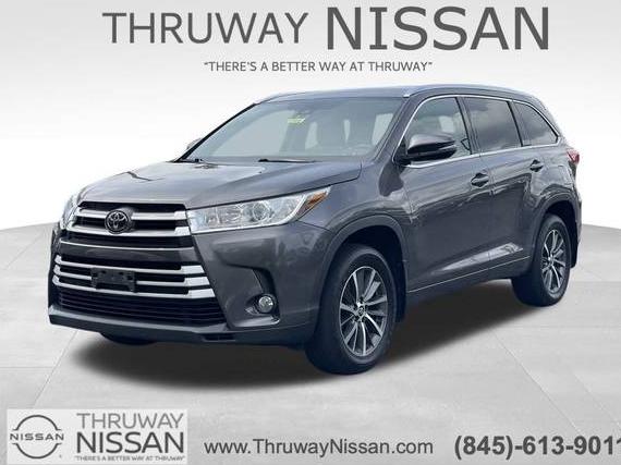 TOYOTA HIGHLANDER 2018 5TDJZRFH0JS835493 image