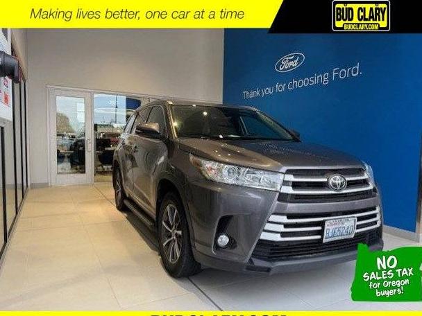 TOYOTA HIGHLANDER 2018 5TDJZRFH3JS809275 image