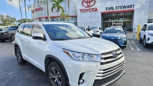 TOYOTA HIGHLANDER 2018 5TDBZRFH4JS804008 image