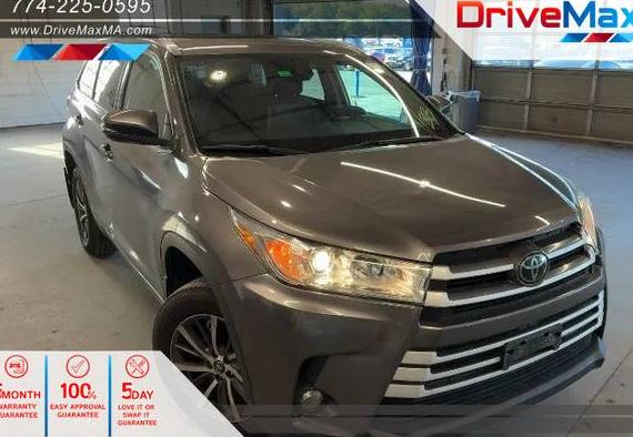 TOYOTA HIGHLANDER 2018 5TDJZRFH9JS907579 image TOYOTA HIGHLANDER 2018 5TDJZRFH9JS907579 image