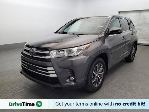 TOYOTA HIGHLANDER 2018 5TDJZRFH0JS841987 image