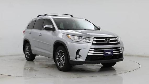 TOYOTA HIGHLANDER 2018 5TDJZRFH1JS547384 image