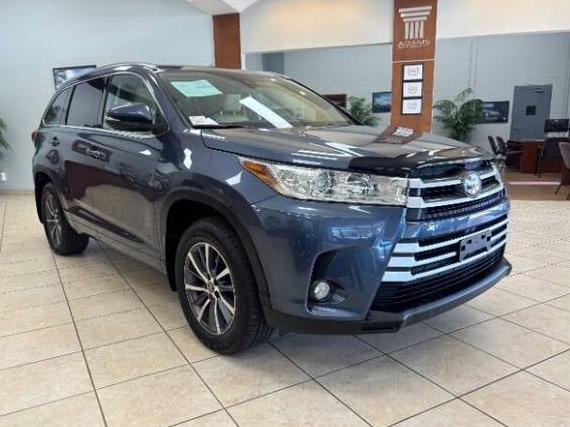 TOYOTA HIGHLANDER 2018 5TDJZRFH3JS908436 image
