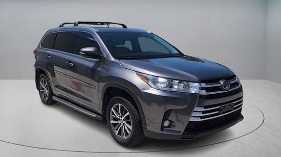 TOYOTA HIGHLANDER 2018 5TDKZRFH3JS549206 image