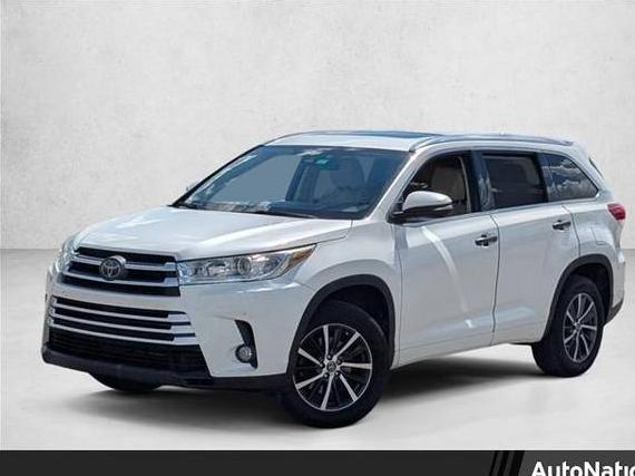 TOYOTA HIGHLANDER 2018 5TDKZRFH3JS544992 image
