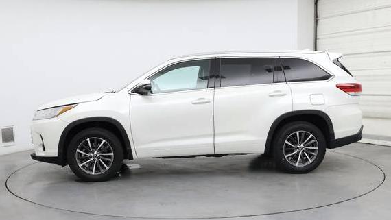 TOYOTA HIGHLANDER 2018 5TDKZRFHXJS539823 image TOYOTA HIGHLANDER 2018 5TDKZRFHXJS539823 image