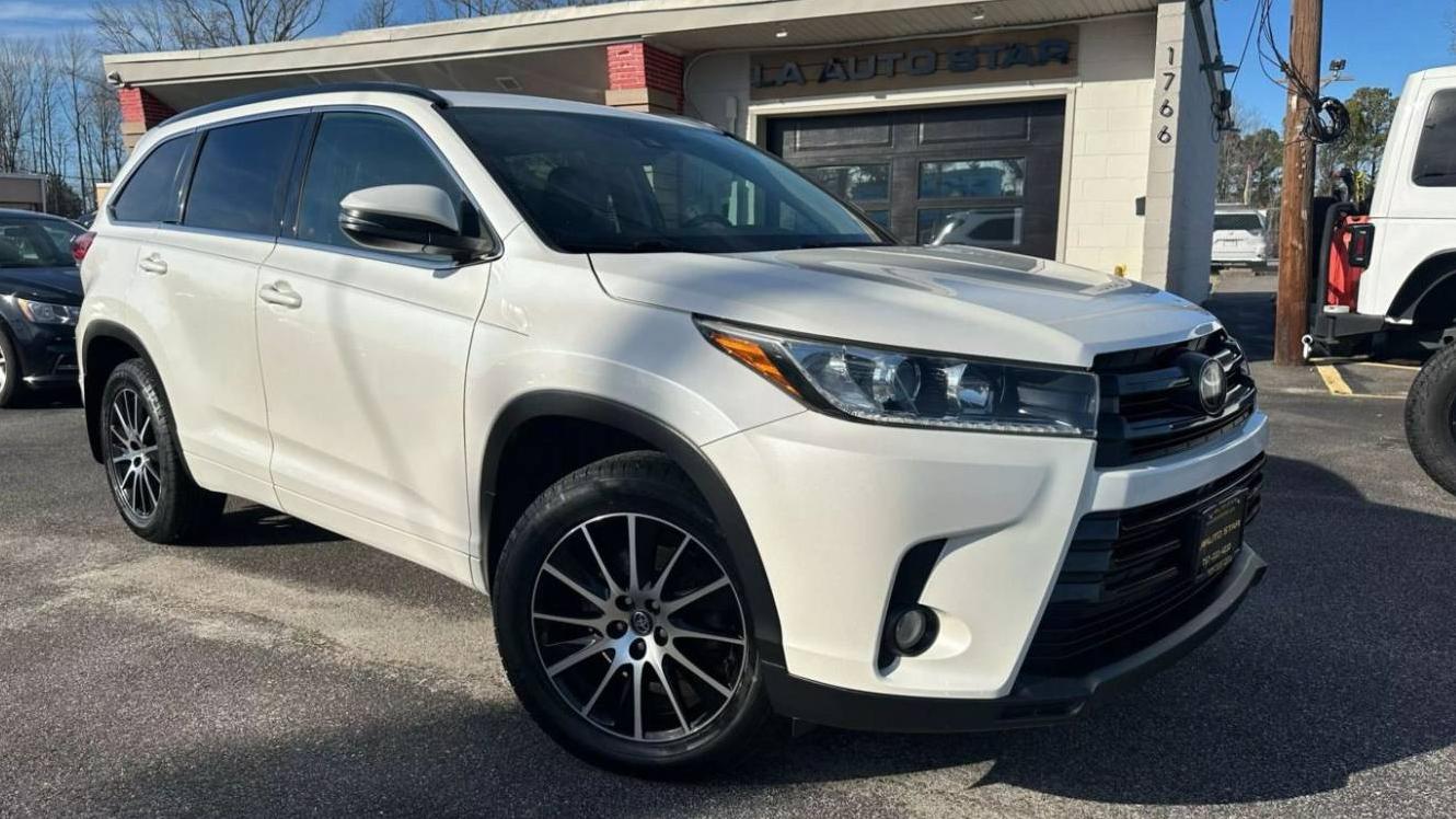 TOYOTA HIGHLANDER 2018 5TDJZRFH8JS485403 image