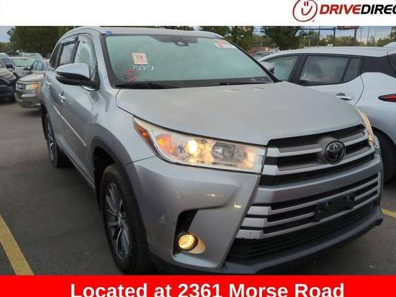 TOYOTA HIGHLANDER 2018 5TDJZRFH0JS859602 image
