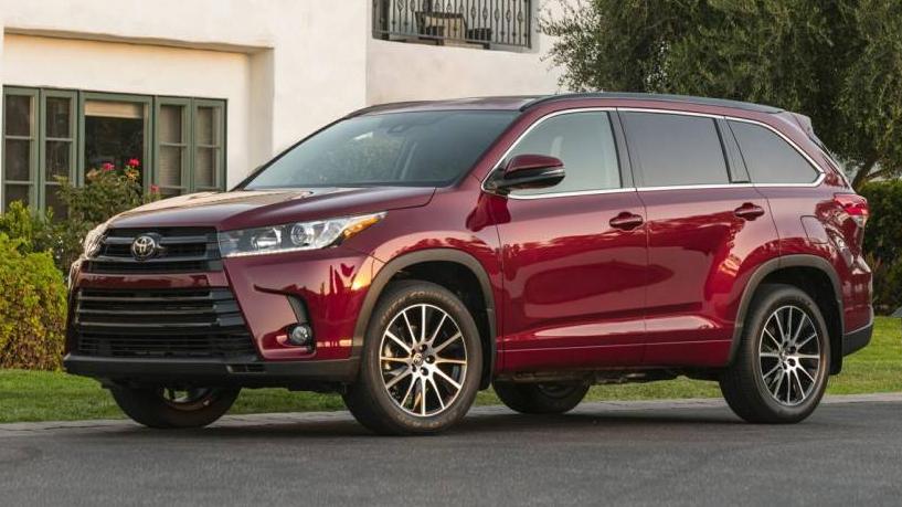 TOYOTA HIGHLANDER 2018 5TDDZRFH6JS802754 image