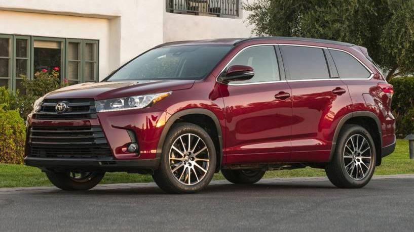 TOYOTA HIGHLANDER 2018 5TDZZRFH1JS282579 image