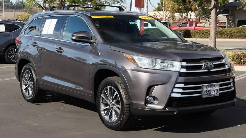 TOYOTA HIGHLANDER 2018 5TDKZRFH2JS529304 image