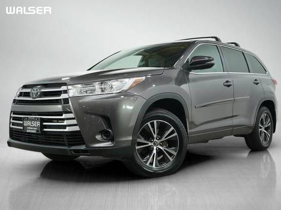 TOYOTA HIGHLANDER 2018 5TDBZRFH1JS915101 image