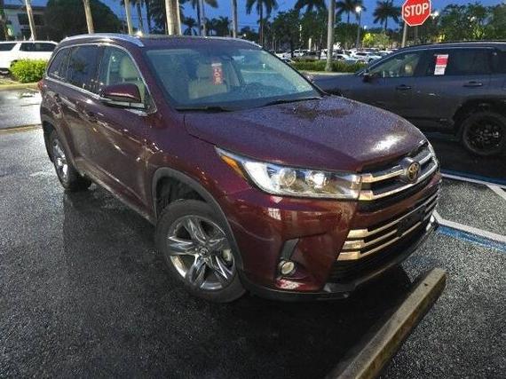 TOYOTA HIGHLANDER 2018 5TDDZRFH3JS878805 image