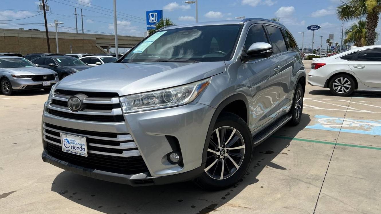 TOYOTA HIGHLANDER 2018 5TDKZRFH4JS541096 image