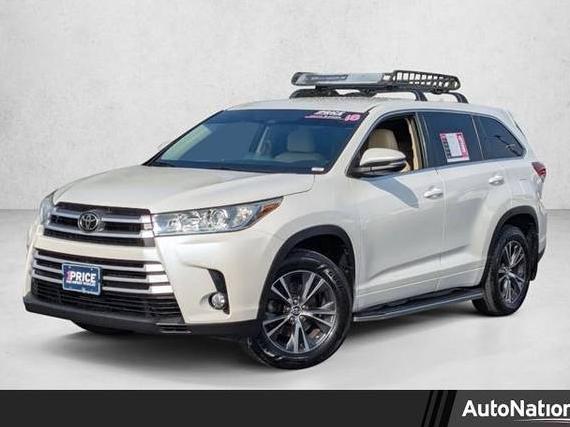 TOYOTA HIGHLANDER 2018 5TDBZRFH3JS808034 image