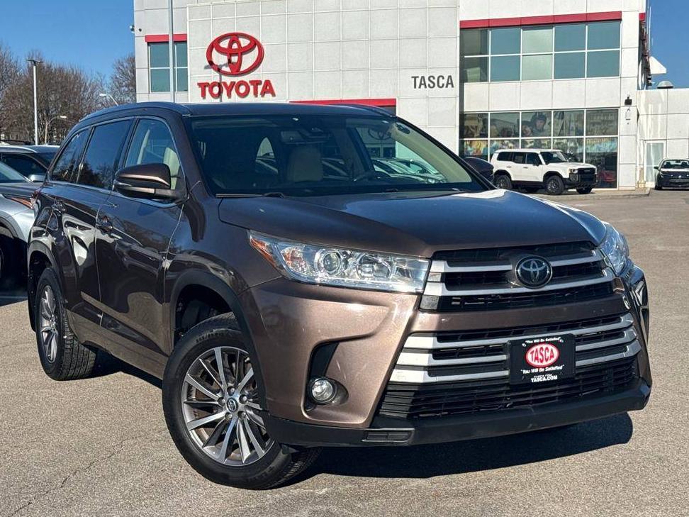 TOYOTA HIGHLANDER 2018 5TDJZRFH5JS499632 image