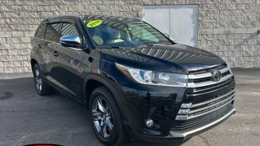 TOYOTA HIGHLANDER 2018 5TDYZRFHXJS240388 image