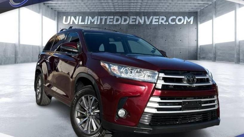 TOYOTA HIGHLANDER 2018 5TDJZRFH6JS861712 image