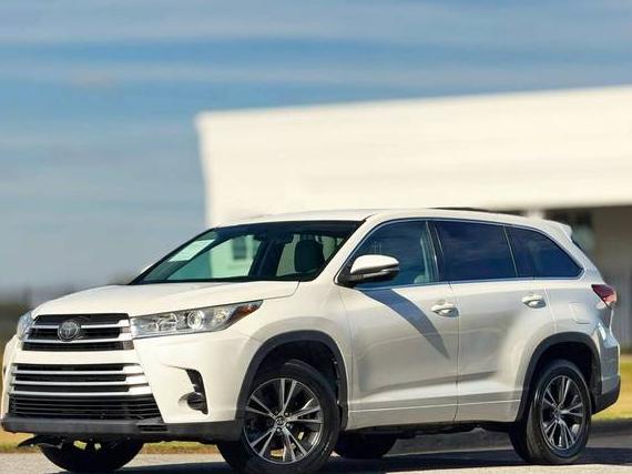 TOYOTA HIGHLANDER 2018 5TDZARFH8JS041237 image