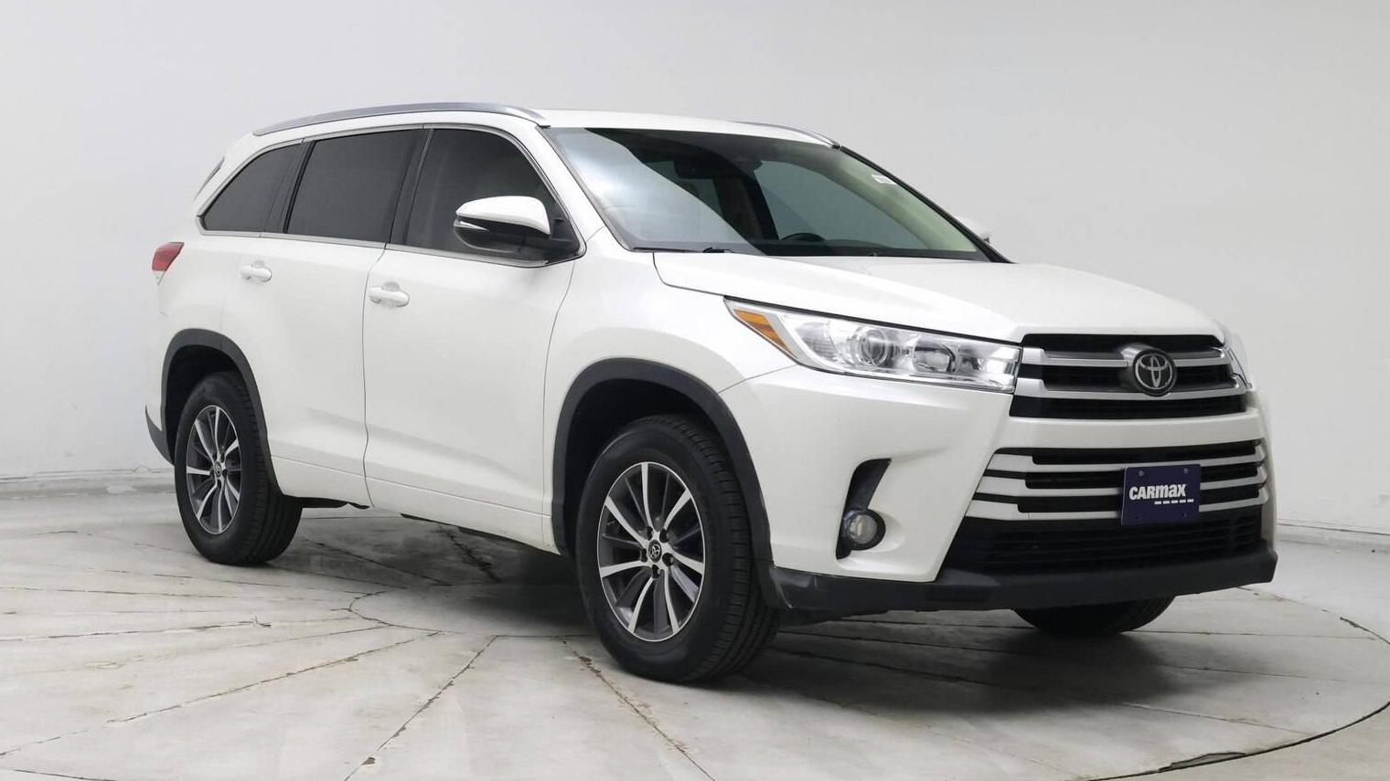 TOYOTA HIGHLANDER 2018 5TDKZRFH8JS531106 image