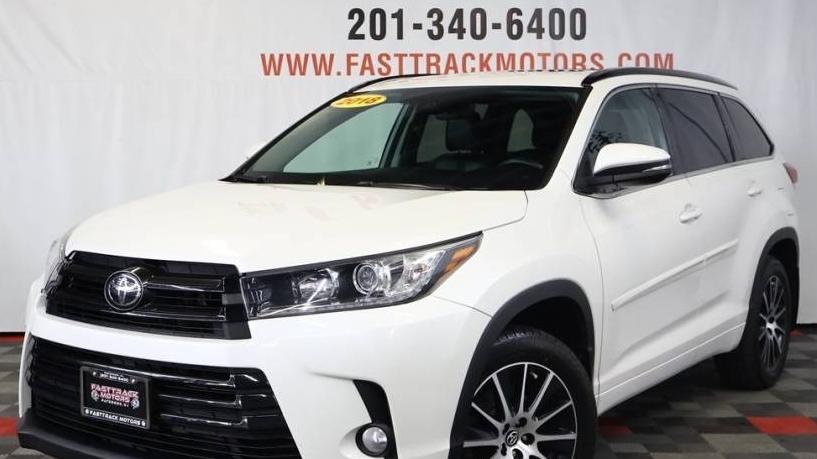 TOYOTA HIGHLANDER 2018 5TDJZRFHXJS558173 image