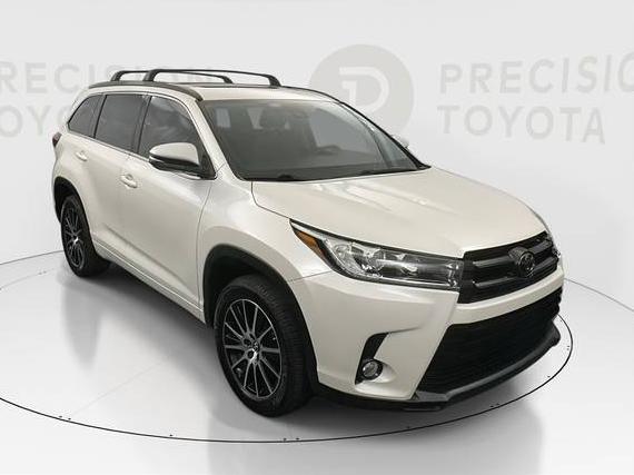 TOYOTA HIGHLANDER 2018 5TDKZRFH6JS538099 image