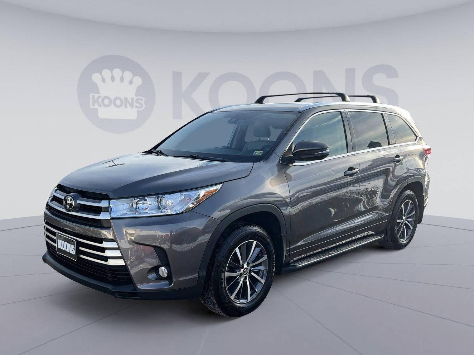 TOYOTA HIGHLANDER 2018 5TDJZRFH6JS546926 image