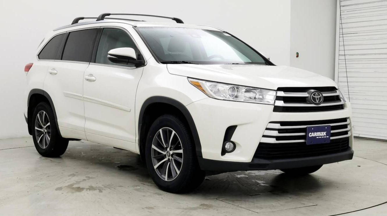 TOYOTA HIGHLANDER 2018 5TDJZRFH8JS528279 image