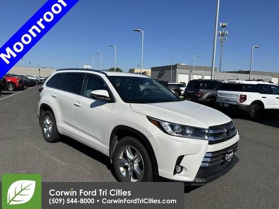 TOYOTA HIGHLANDER 2018 5TDDZRFH6JS866616 image