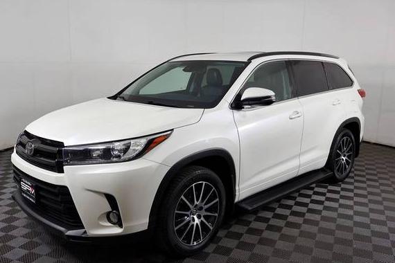 TOYOTA HIGHLANDER 2018 5TDJZRFH5JS530734 image