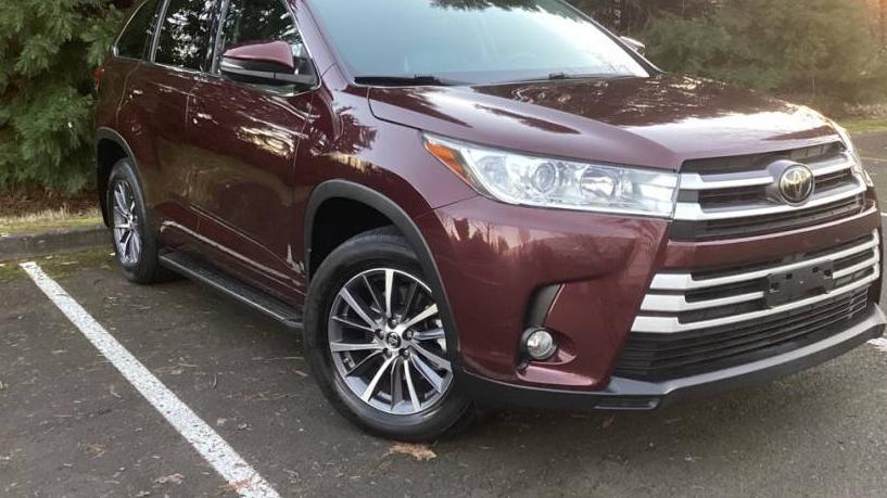 TOYOTA HIGHLANDER 2018 5TDKZRFH3JS261234 image