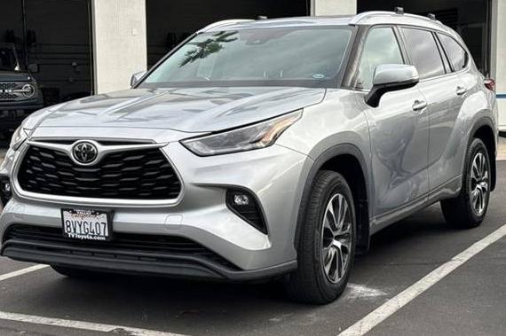 TOYOTA HIGHLANDER 2021 5TDGZRBH9MS531955 image