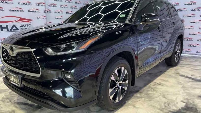 TOYOTA HIGHLANDER 2021 5TDHZRBHXMS125896 image