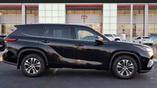 TOYOTA HIGHLANDER 2021 5TDGZRBH7MS131473 image