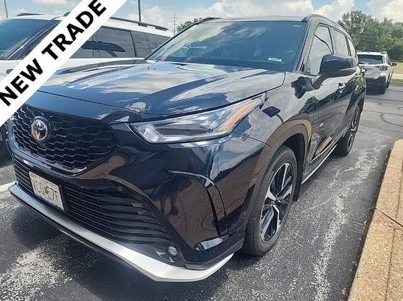 TOYOTA HIGHLANDER 2021 5TDJZRBH9MS151312 image