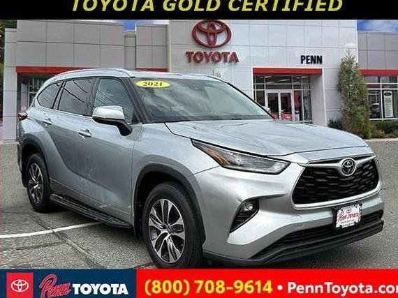 TOYOTA HIGHLANDER 2021 5TDGZRBH2MS559709 image