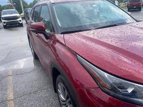 TOYOTA HIGHLANDER 2021 5TDFZRBH0MS145209 image