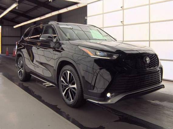 TOYOTA HIGHLANDER 2021 5TDLZRAHXMS060172 image