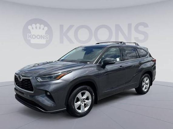 TOYOTA HIGHLANDER 2021 5TDBZRBH4MS132574 image