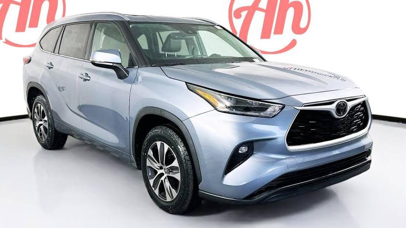 TOYOTA HIGHLANDER 2021 5TDGZRAH2MS052701 image