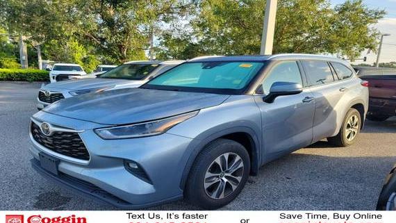 TOYOTA HIGHLANDER 2021 5TDGZRBH6MS139838 image