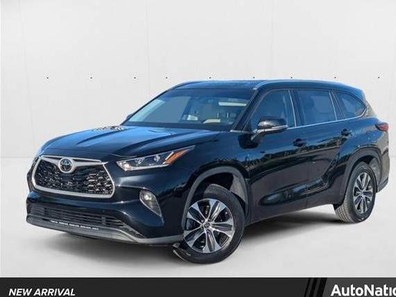 TOYOTA HIGHLANDER 2021 5TDGZRAH3MS537316 image