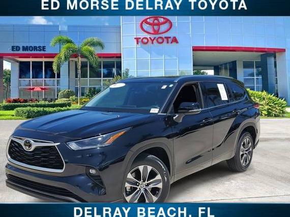 TOYOTA HIGHLANDER 2021 5TDGZRAH5MS534174 image