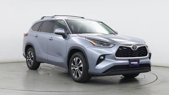 TOYOTA HIGHLANDER 2021 5TDHZRAH2MS081944 image